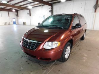Low Mileage Family Minivan Featured At Goodwill Auto Auction