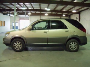 2004 Buick Rendezvous Side