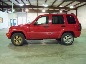 2004 Jeep Liberty Side