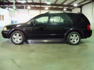 2006 Ford Freestyle Side